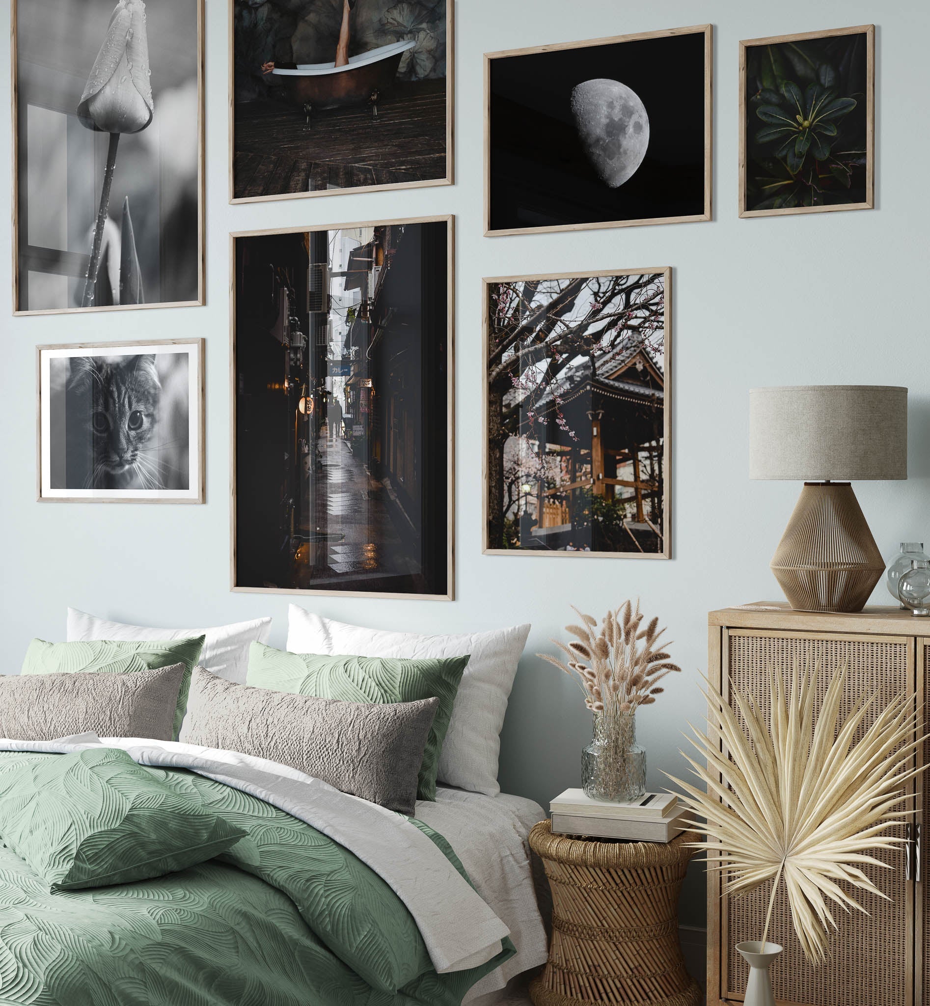 Half Moon